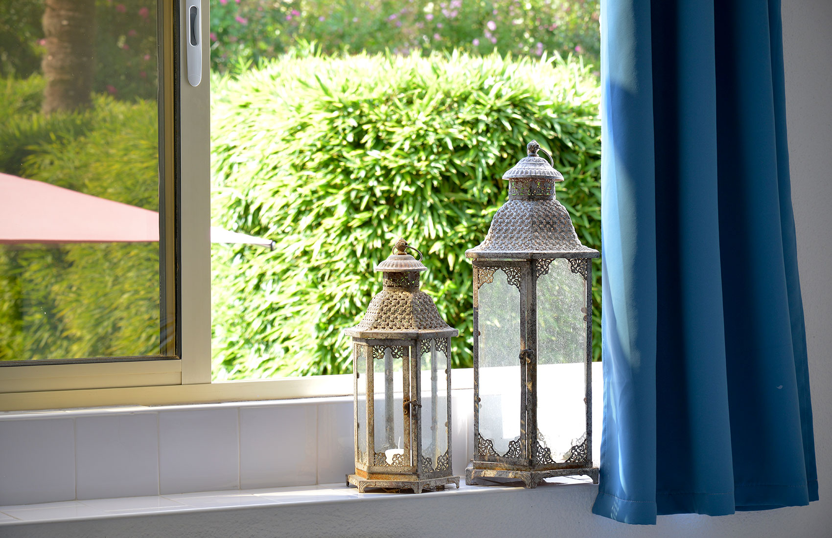 hotel-les-bellugues-chambre-double-ambiance