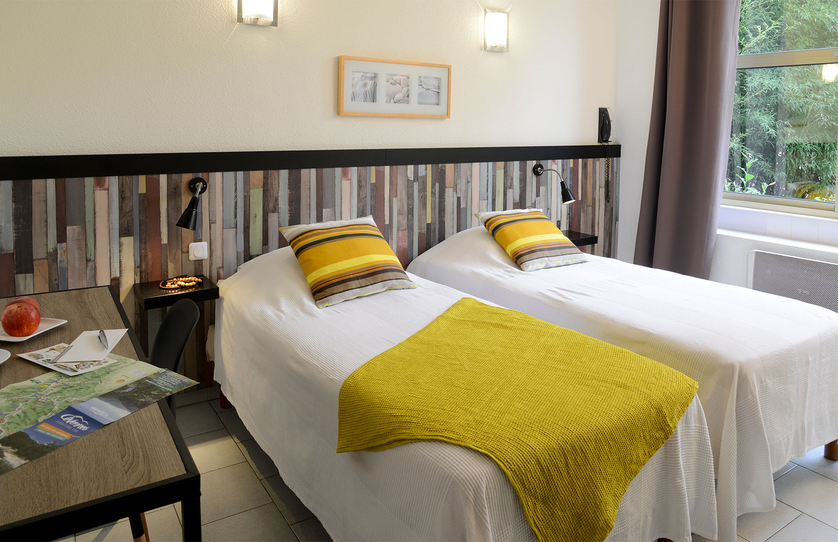 hotel-les-bellugues-chambre-twin